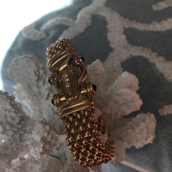 Gorgeous 18k gold plated, with embellished clamp - Picture 5 of 12